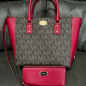 Michael Kors Medium Tote & Wallet